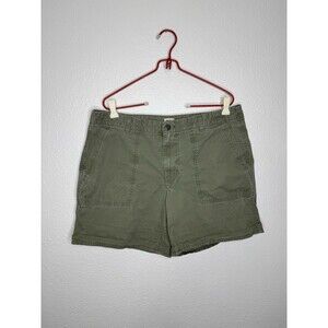 Levi's Surplus Utility Short in Fatigue Green Size 34/35 Flap Pockets High Rise